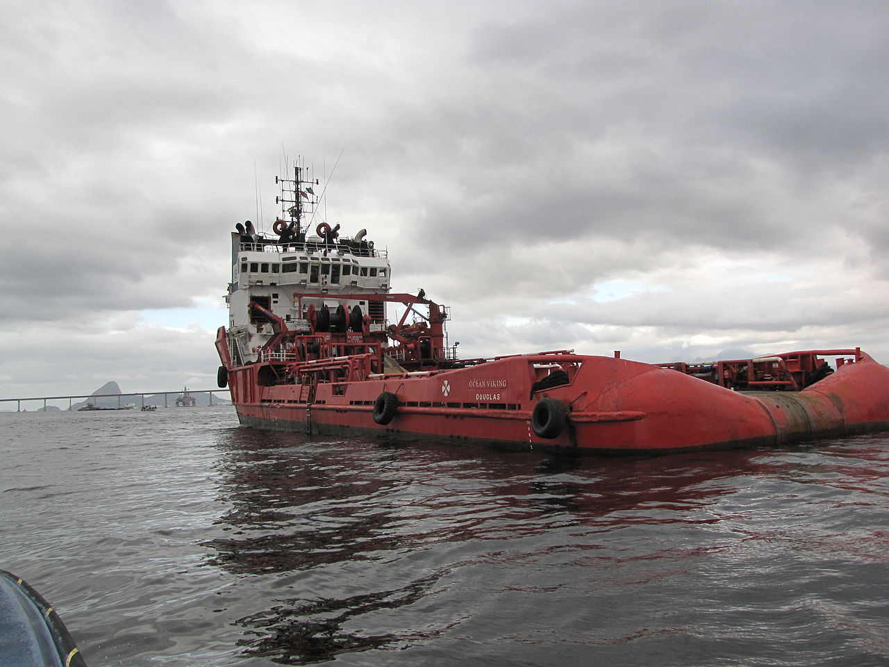 L’Ocean Viking immobilisé par les gardes-côtes italiens