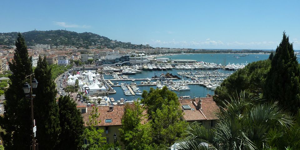 Cannes : une rumeur de fusillade entraine un mouvement de panique